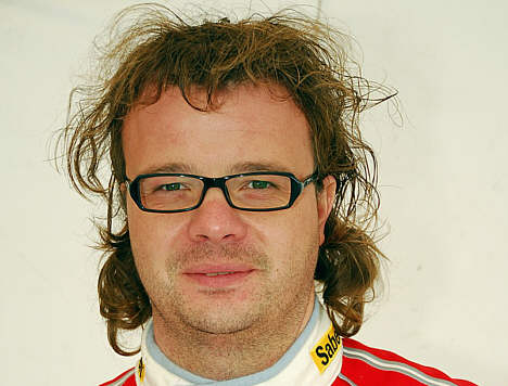 Ung mand med fart på: Kristian Poulsen driver sit ejet lastbilfirma samtidig med, at han både kører baneløb i Danmark og rally i udlandet.